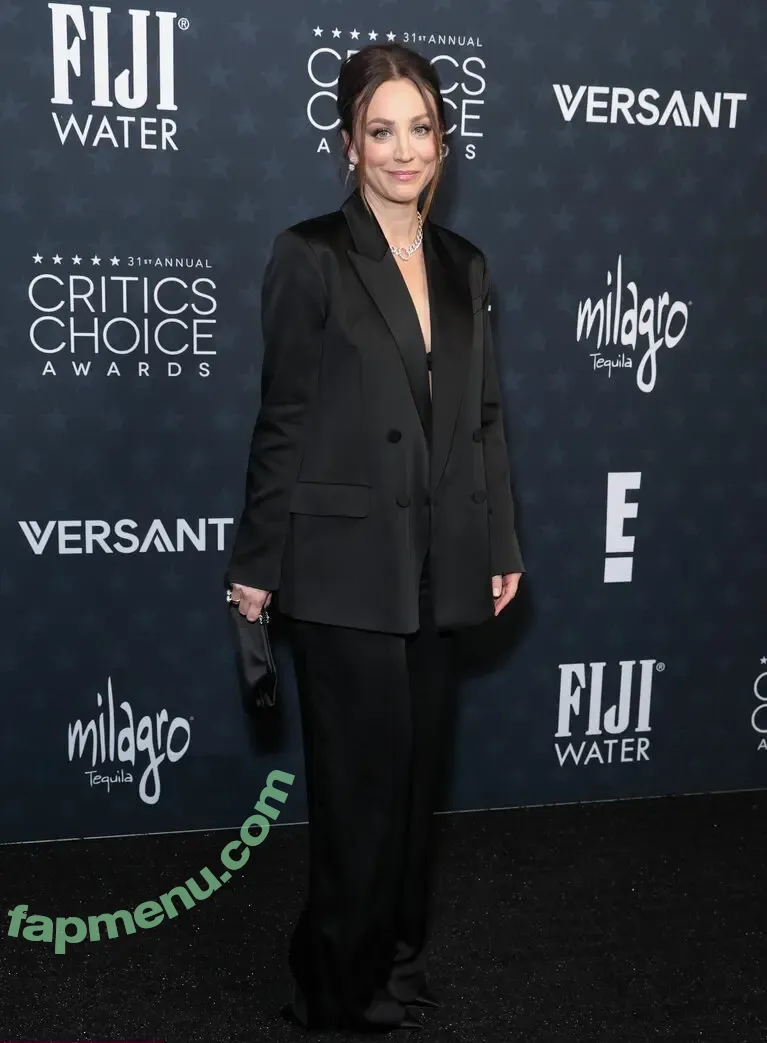 Kaley Cuoco nude photo #1620 (kaley_cuoco / kaleycuoco / kaleycuocodailynews)