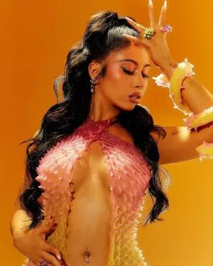 Kali Uchis / kaliuchis nude photo #0002