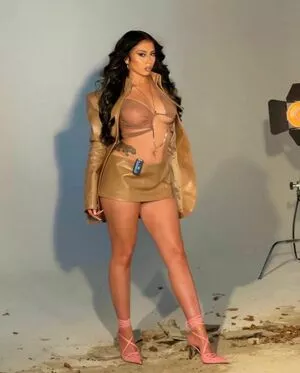 Kali Uchis / kaliuchis nude photo #0005