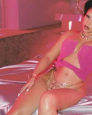 Kali Uchis / kaliuchis nude photo #0036