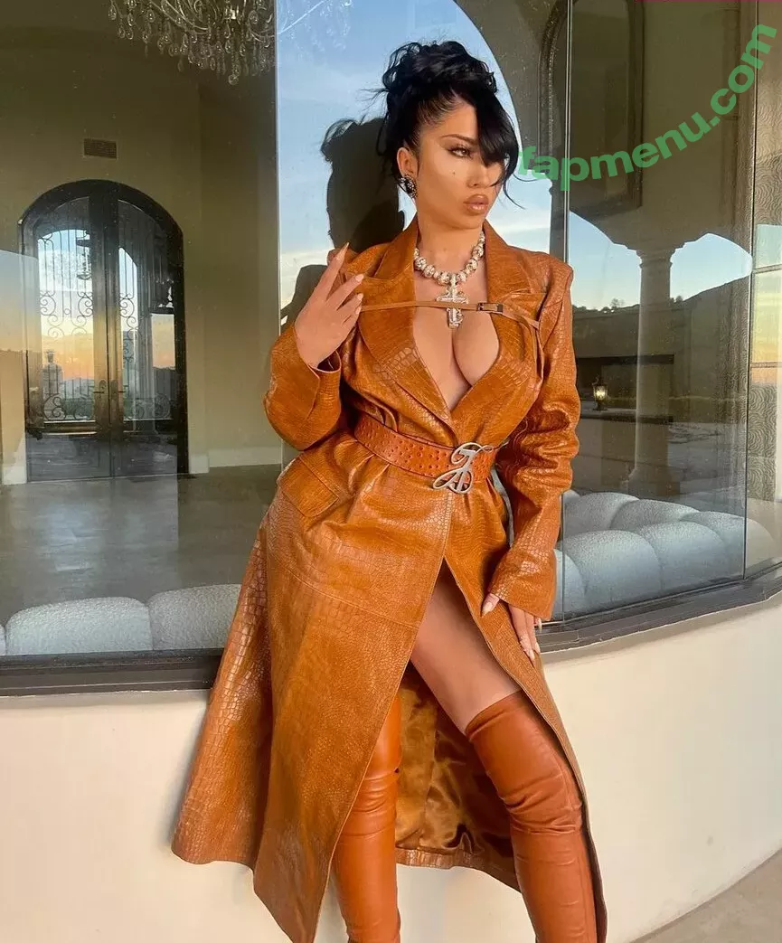 Kali Uchis nude photo #0020 (kaliuchis / spicxyy)