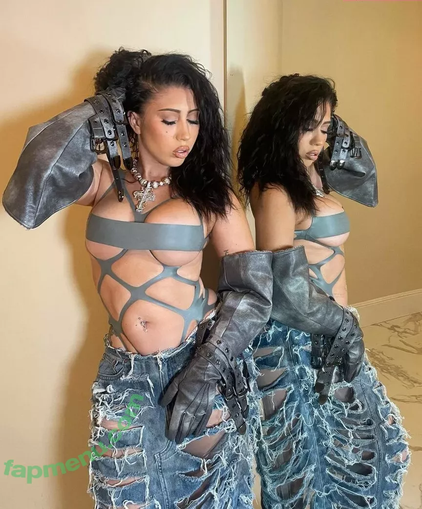Kali Uchis nude photo #0044 (kaliuchis)