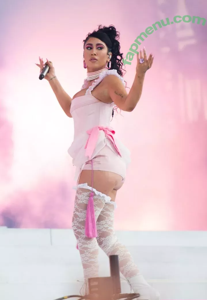 Kali Uchis nude photo #0110 (kaliuchis / spicxyy)