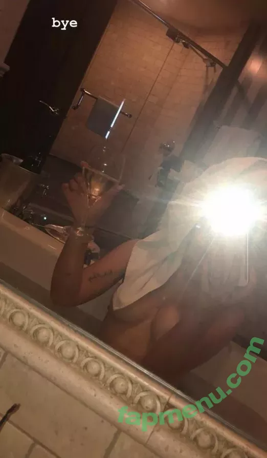 Kali Uchis nude photo #0183 (kaliuchis / spicxyy)