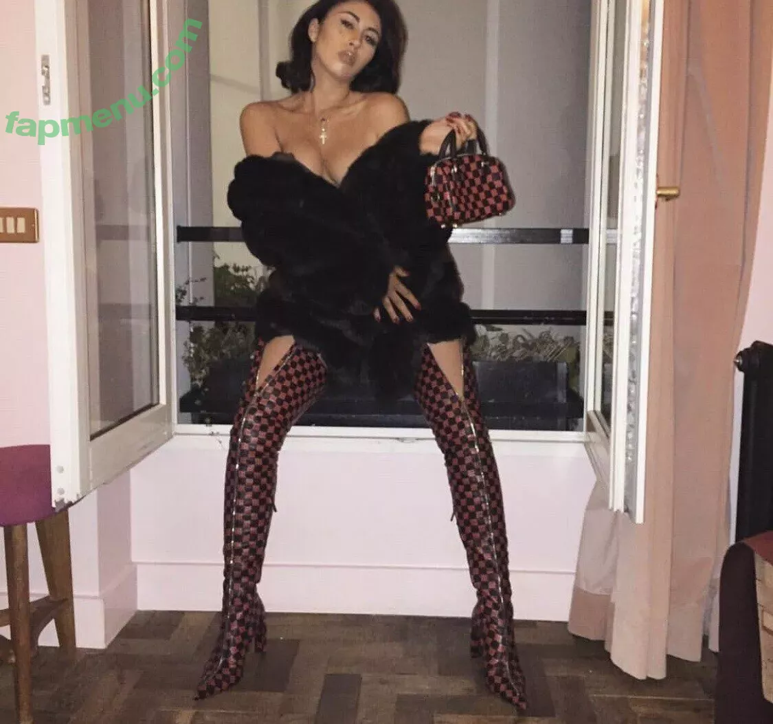 Kali Uchis nude photo #0198 (kaliuchis / spicxyy)