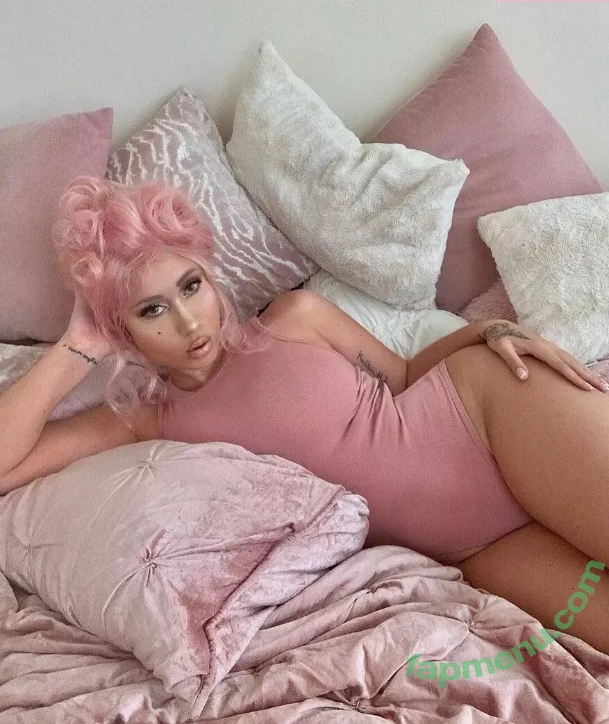 Kali Uchis nude photo #0230 (kaliuchis / spicxyy)