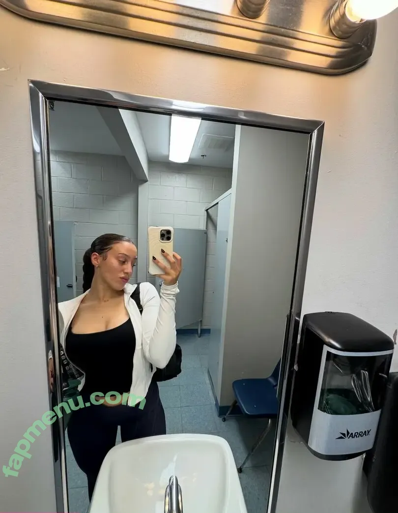 Kaliegh Robinson nude photo #0090 (kalieghhn / xoknicole)