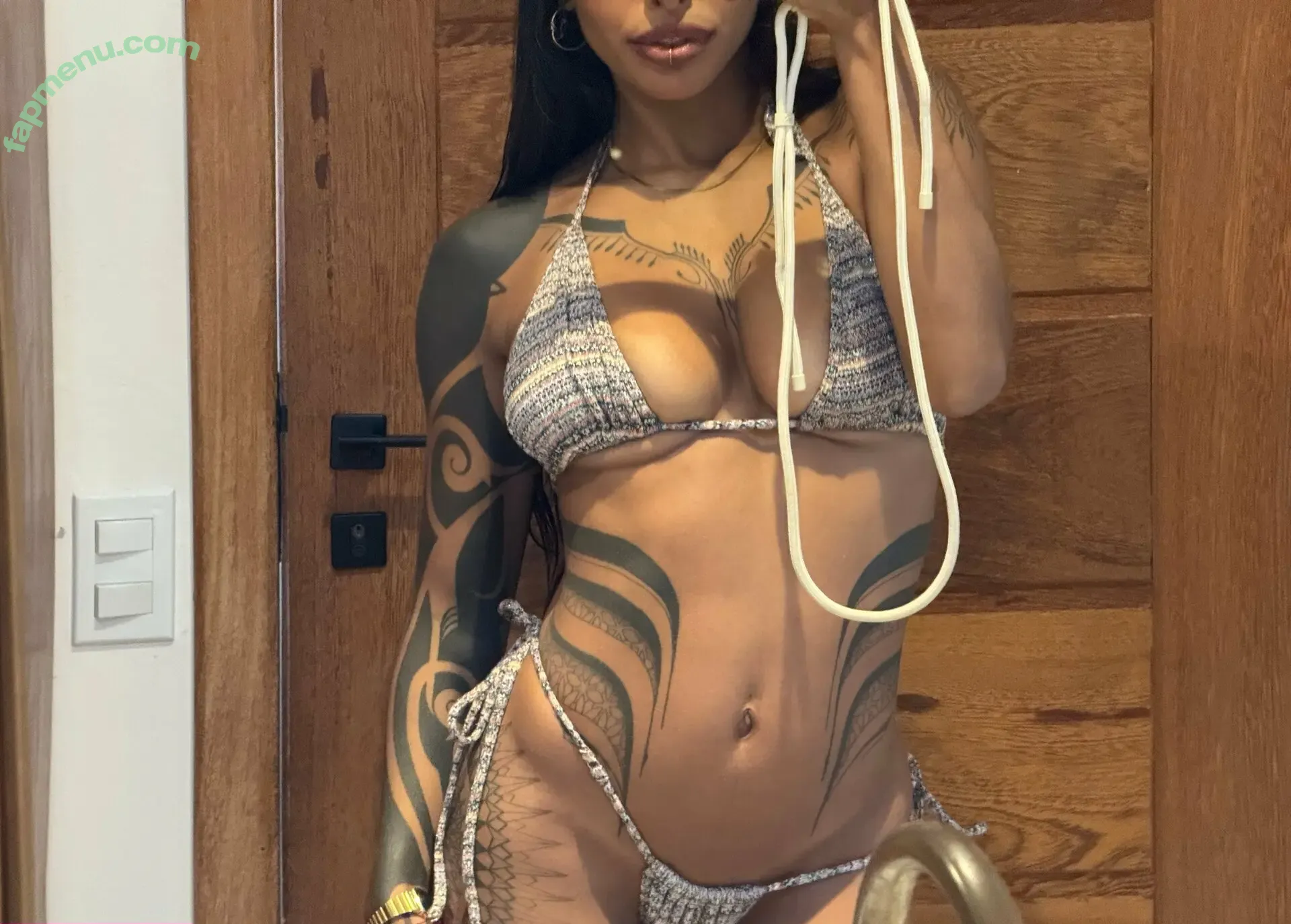 kaligray10 nude photo #0155 (kaleegray10)