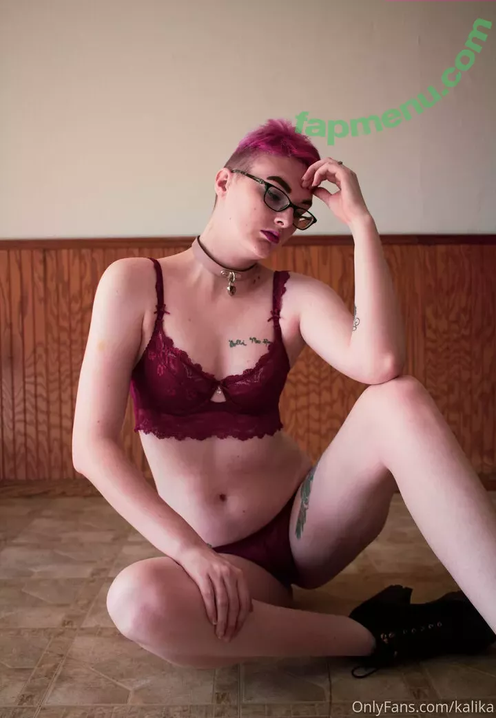 kalika nude photo #0058 (kalikamusique)