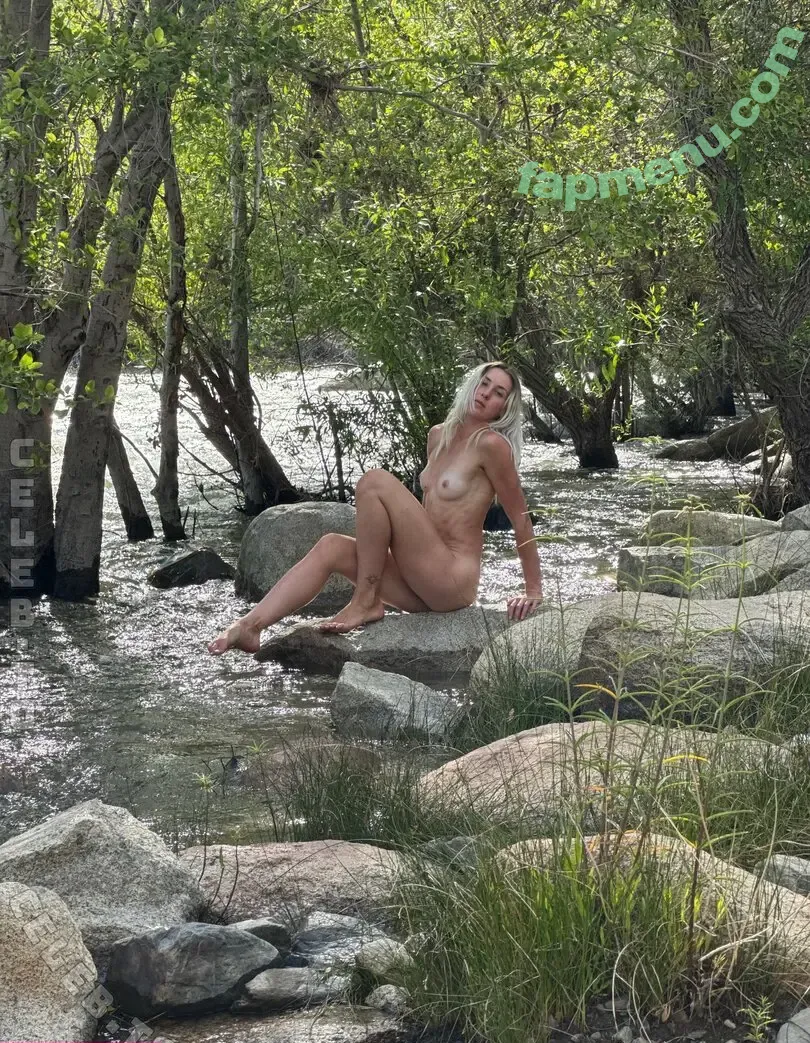 Kalismallz nude photo #0026 (the_abs_girl)