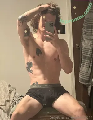 kallen2044 / definitelynotkyleallen nude photo #0164
