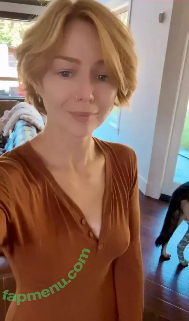 KallMeKris nude photo #0107 (kriscollins)
