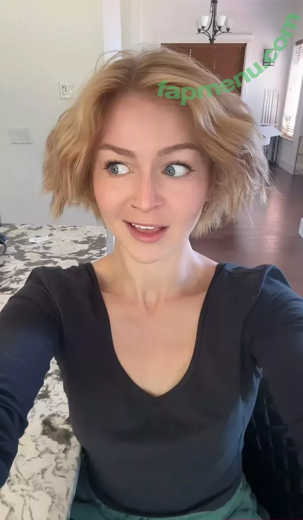 KallMeKris nude photo #0113 (kriscollins)
