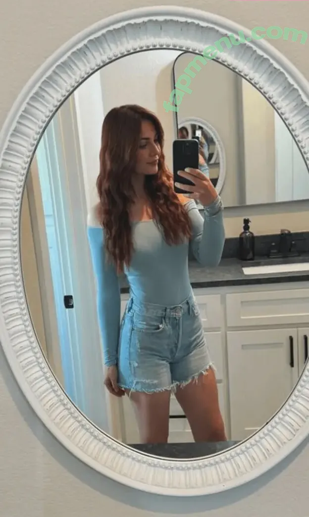 KallMeKris nude photo #0583 (kriscollins)