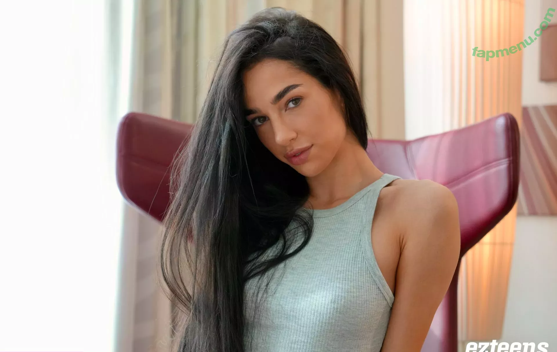 Kama Oxi nude photo #0059 (c_a_m_i_l_l_a____)