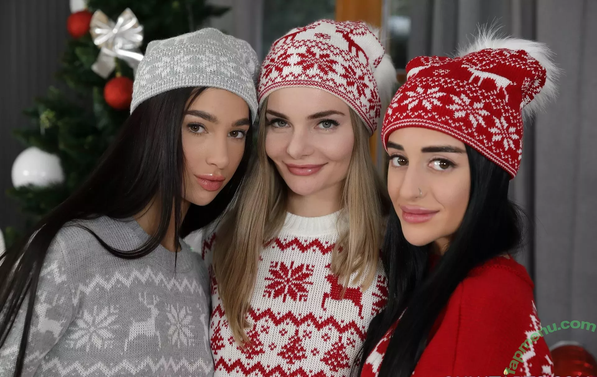 Kama Oxi nude photo #0119 (c_a_m_i_l_l_a____)