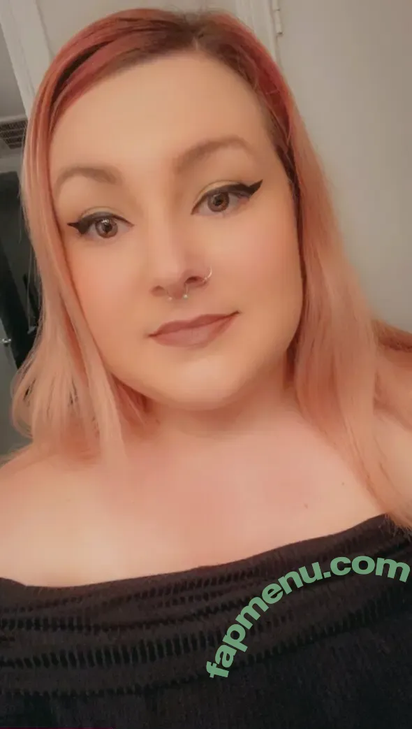 kambria666 nude photo #0002 (kambriachaerose)