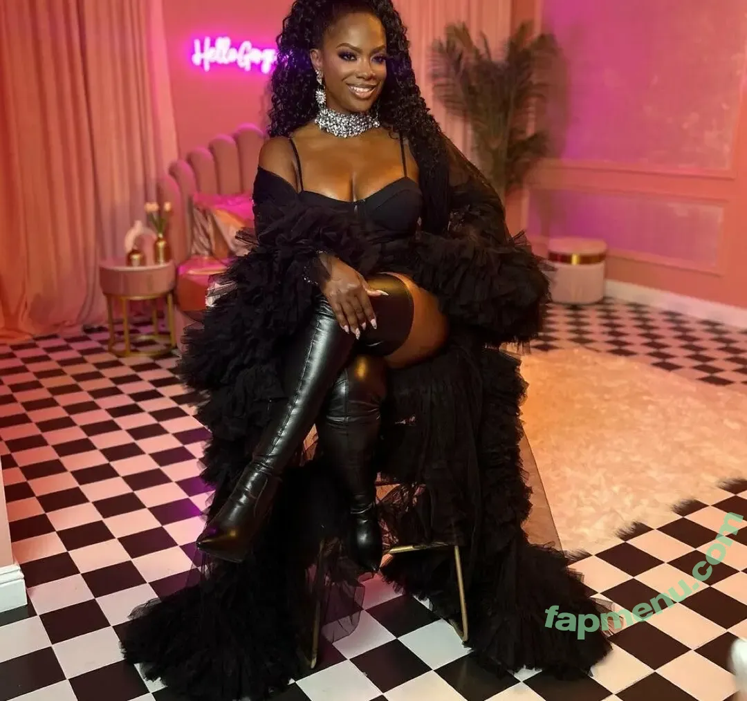 Kandi Burruss nude photo #0018 (Kandi Burruss)