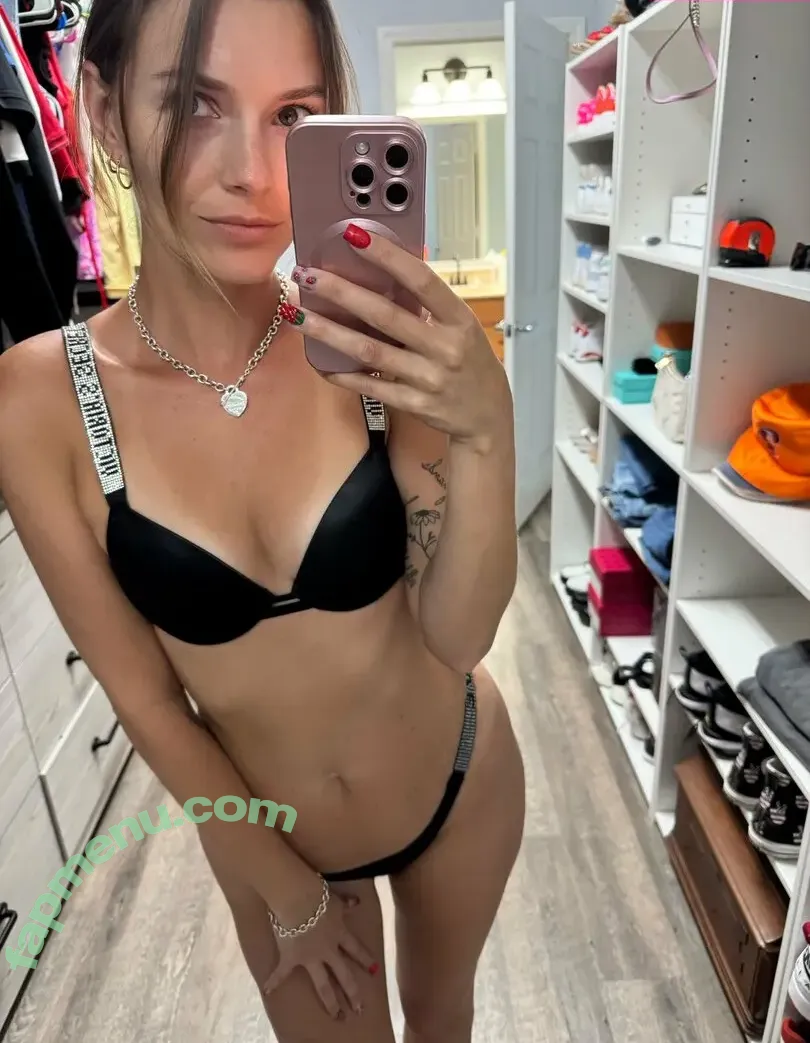 kandidlykelly nude photo #0001 (kandidlykelly)