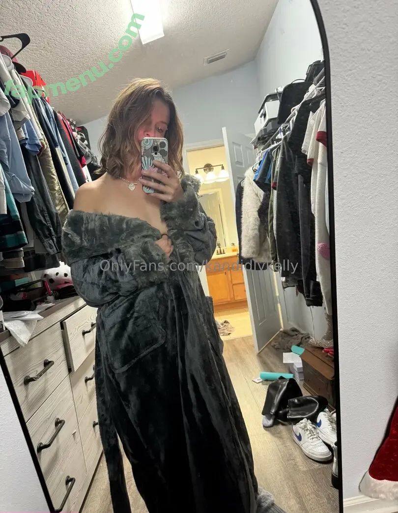 kandidlykelly nude photo #0021 (kandidlykelly)
