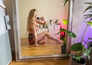 Kandyland / Kandylul / swishersweet13 nude photo #0478