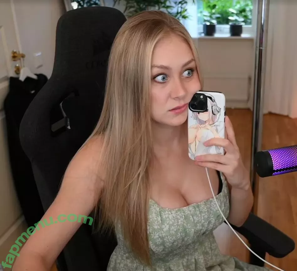Kandyland nude photo #0186 (Kandylul)
