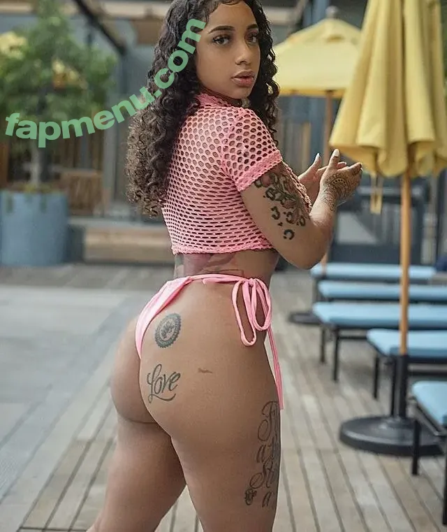 kapreekarter nude photo #0012 (kapreekarter)