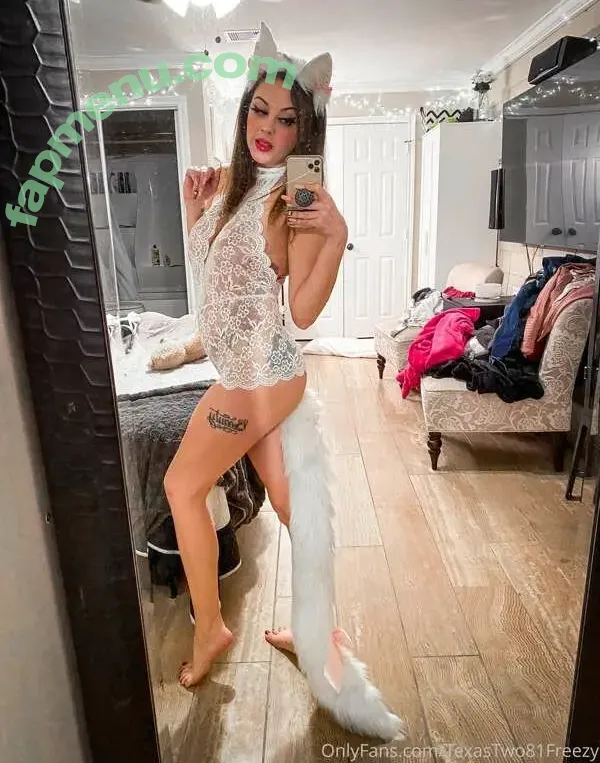 Kara Capri nude photo #0032 (karacaprivip / thekaracapri)