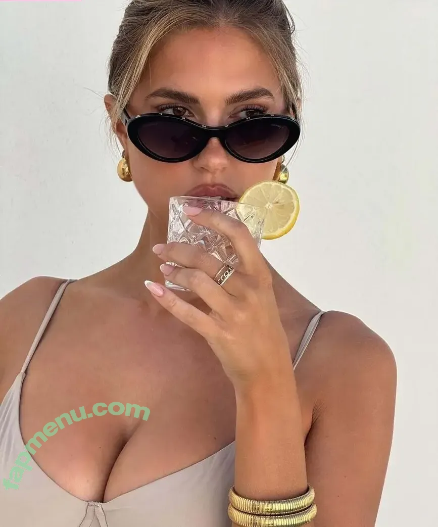Kara Del Toro nude photo #3942 (Karajewell / karadeltoro / karajewelll)