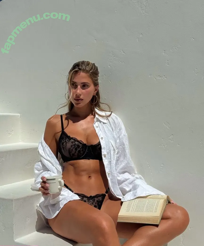 Kara Del Toro nude photo #4098 (Karajewell / karadeltoro / karajewelll)