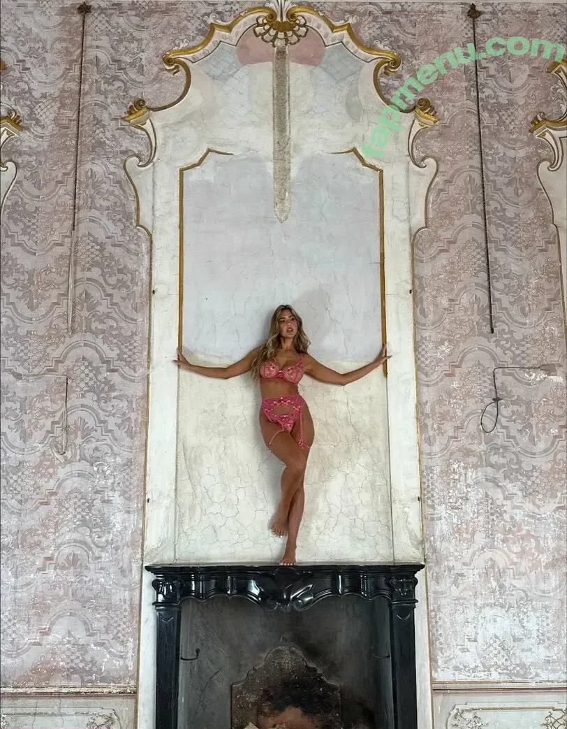 Kara Del Toro nude photo #4165 (Karajewell / karadeltoro / karajewelll)