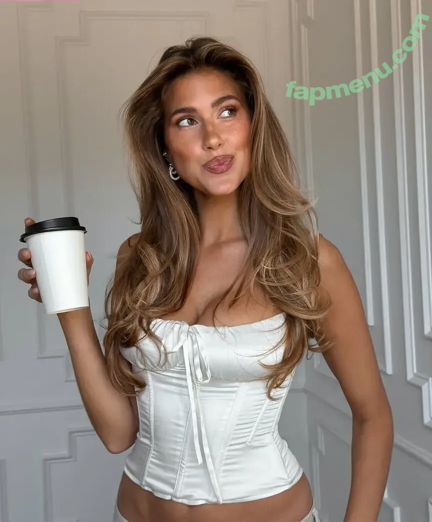 Kara Del Toro nude photo #4481 (karadeltoro / karajewel / karajewelll)