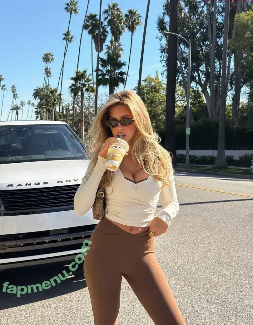 Kara Del Toro nude photo #4505 (karadeltoro / karajewel / karajewelll)