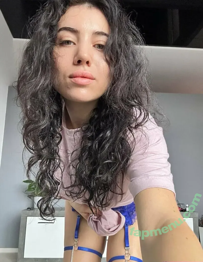 kara_xaen nude photo #0078 (0karaxaen / karaxaen / karaxaen_)