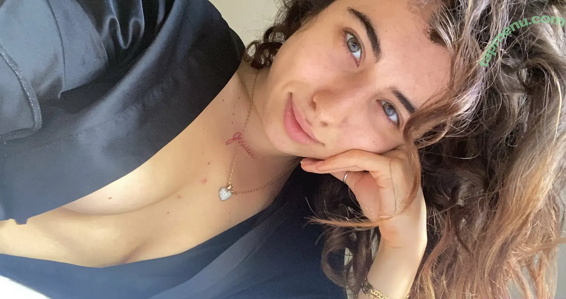 kara_xaen nude photo #0197 (0karaxaen / karaxaen_)