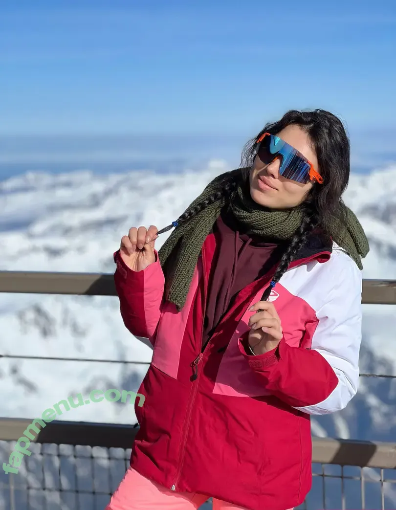 kara_xaen nude photo #0300 (0karaxaen / karaxaen / karaxaen_)