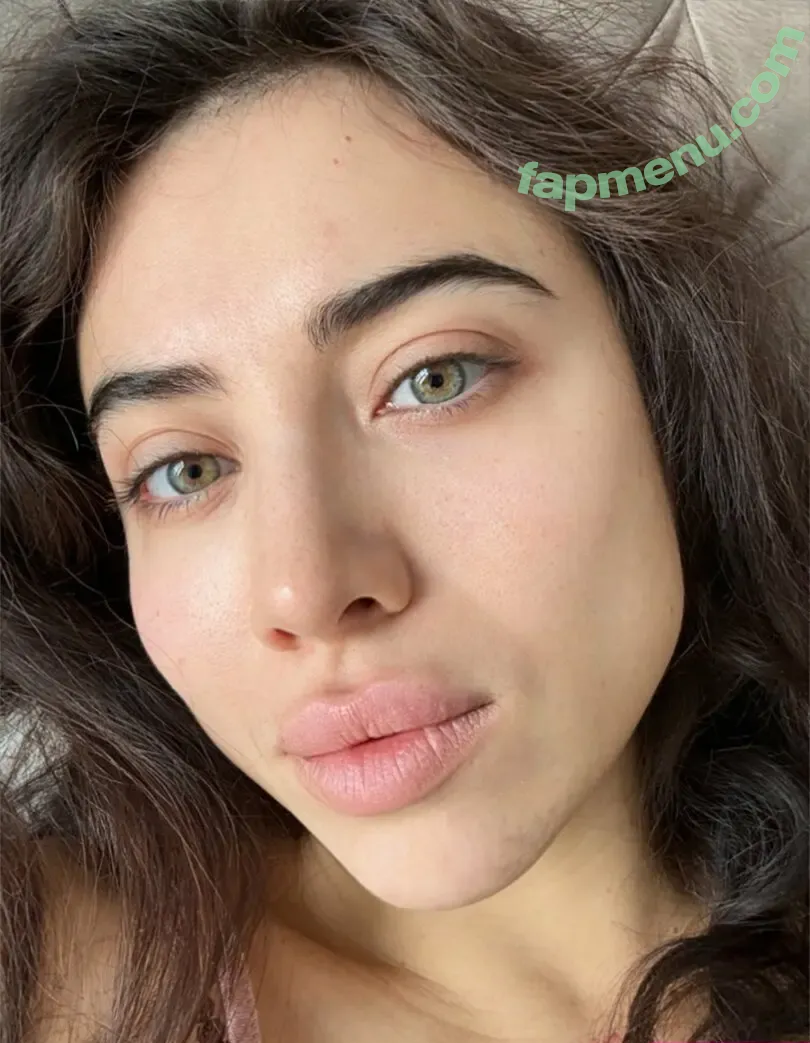 kara_xaen nude photo #0500 (0karaxaen / karaxaen_)