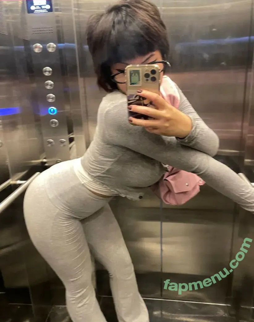 karandashiha nude photo #0053 (Đào Vũ Hạnh Linh)