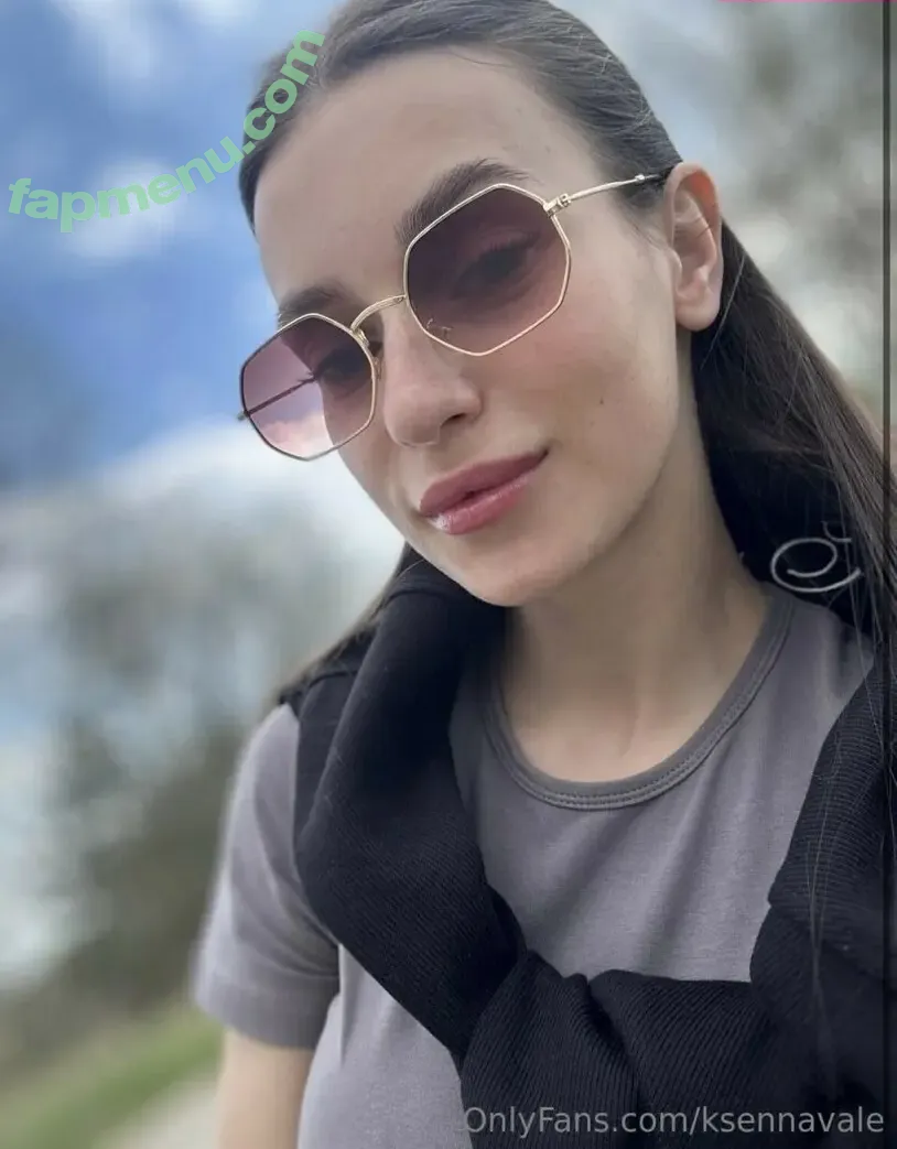 karaxell nude photo #0020 (ksennavale)