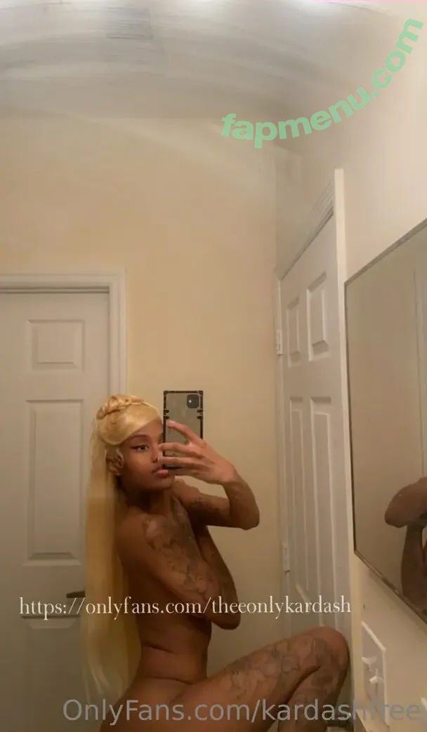 kardashfree nude photo #0008 (kardashiianreact)
