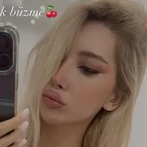 kardelexuwu / kardelex nude photo #0002