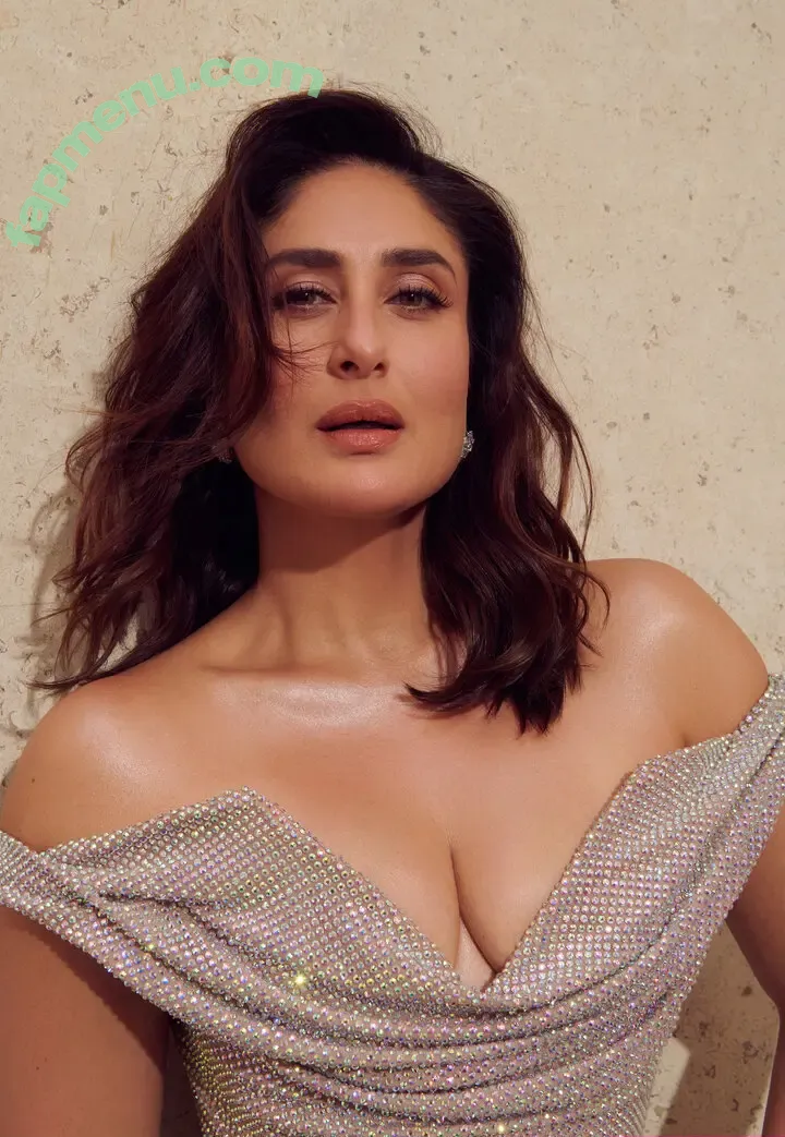 Kareena Kapoor KHAN nude photo #0005 (kareenakapoorkhan)