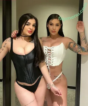 Karely Ruiz / karely_ruiz_gf / karelyruizo1 / karelyruizoficial nude photo #0676
