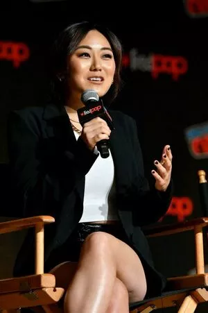 Karen Fukuhara / Kimiko / karenfukuhara nude photo #0057