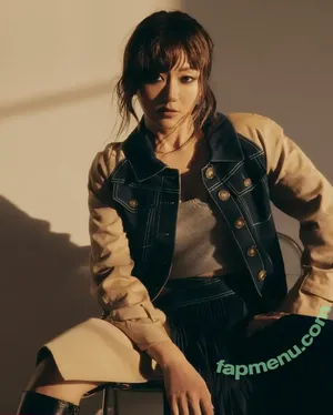 Karen Fukuhara / Kimiko / karenfukuhara nude photo #0910