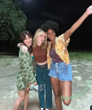 Karen Fukuhara / Kimiko / karenfukuhara nude photo #0931