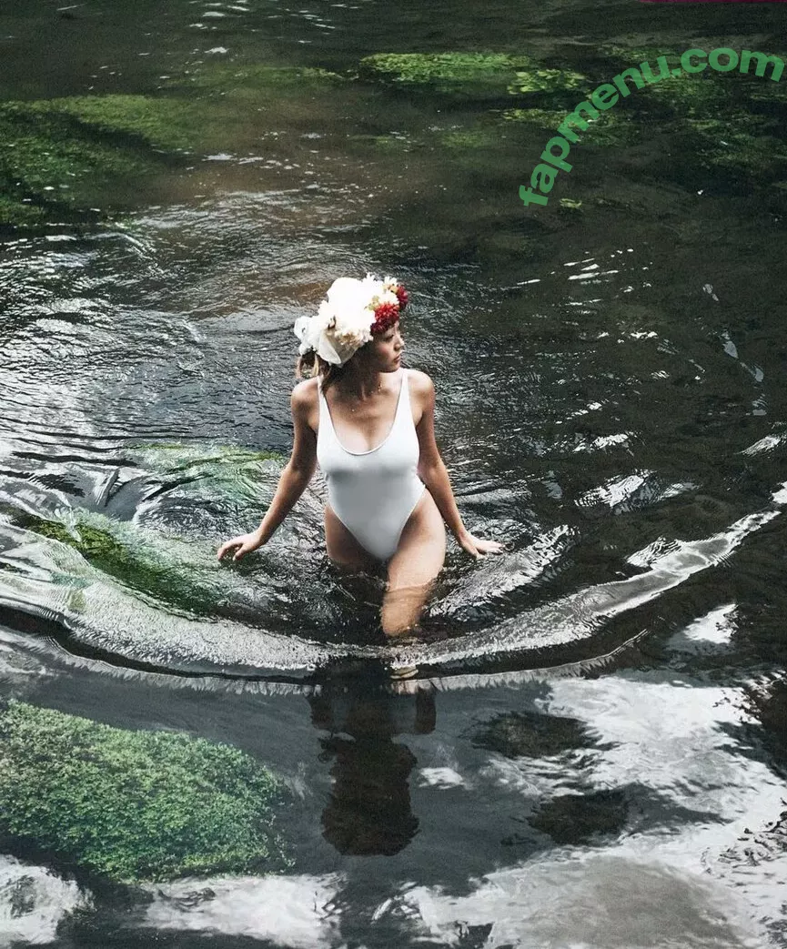 Karen Fukuhara nude photo #0014 (Kimiko / karenfukuhara)