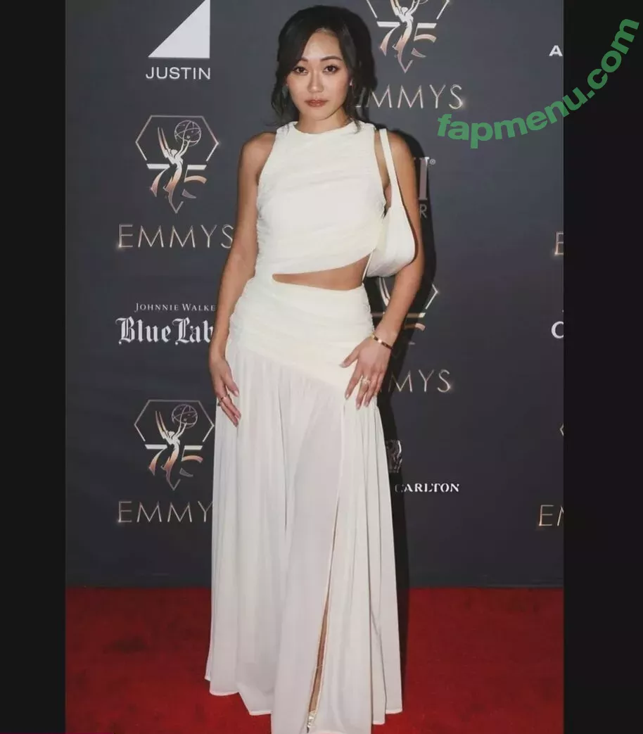 Karen Fukuhara nude photo #0198 (Kimiko / karenfukuhara)