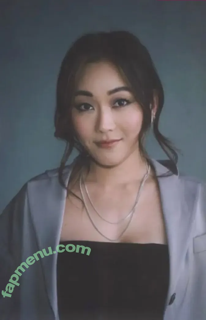 Karen Fukuhara nude photo #0915 (Kimiko / karenfukuhara)