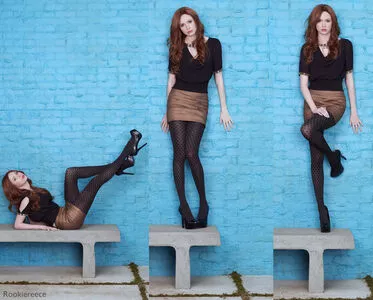 Karen Gillan / karengillan nude photo #0428